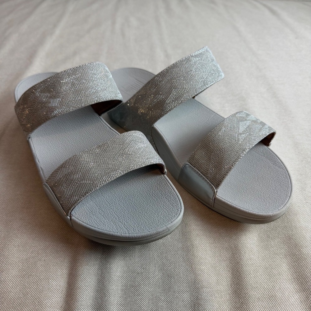 FitFlop Lulu Silver Metallic Shimmer Wedge Slide Sandals Womens Size 8 Comfort